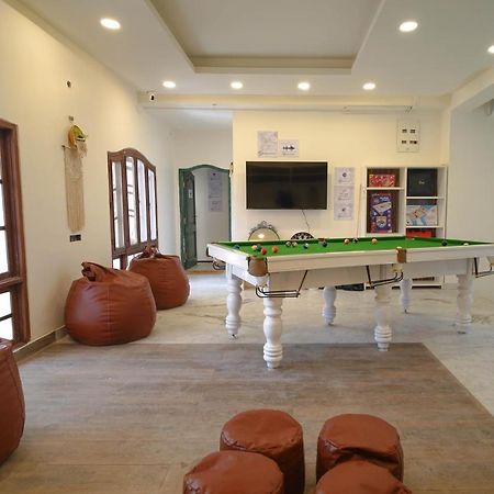 Destin Olympus Banjara Hostel Hyderabad Exterior photo