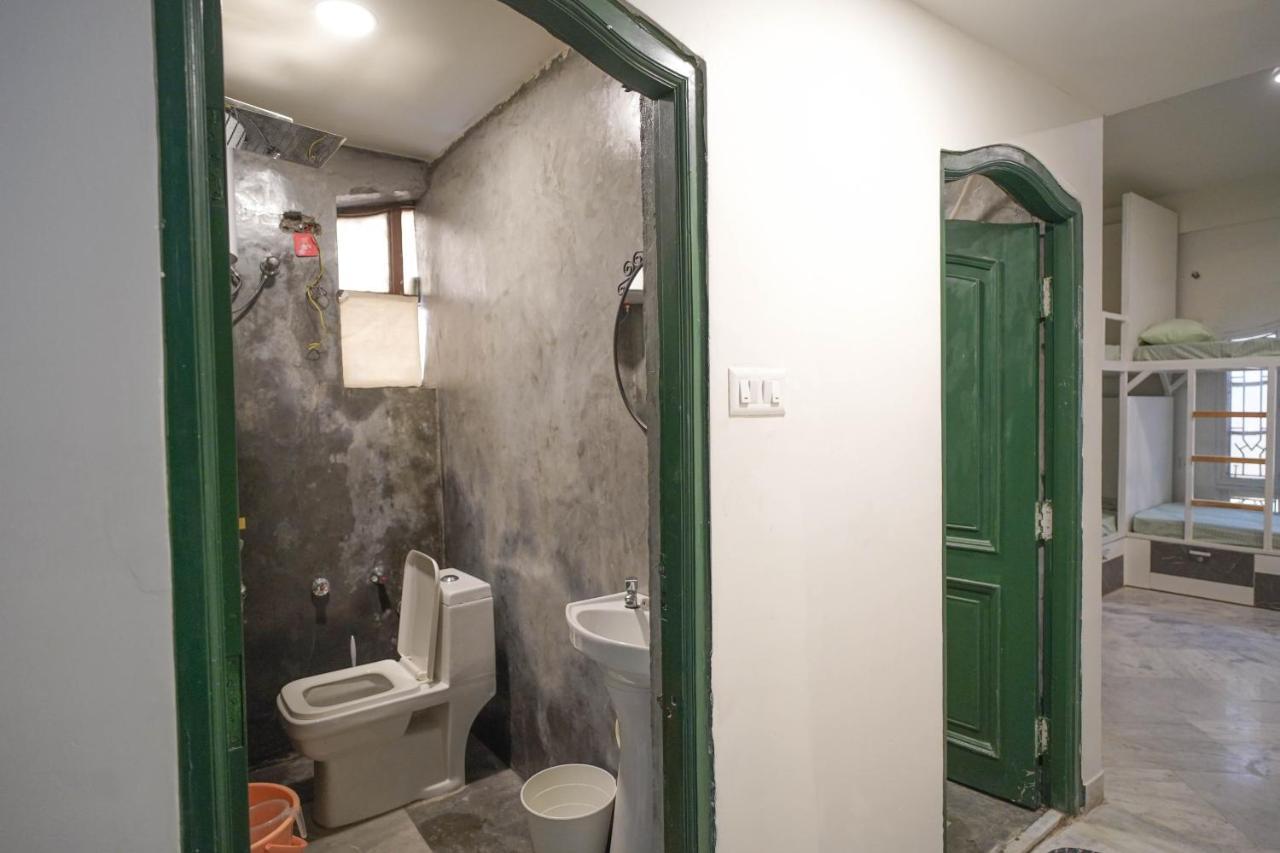 Destin Olympus Banjara Hostel Hyderabad Exterior photo